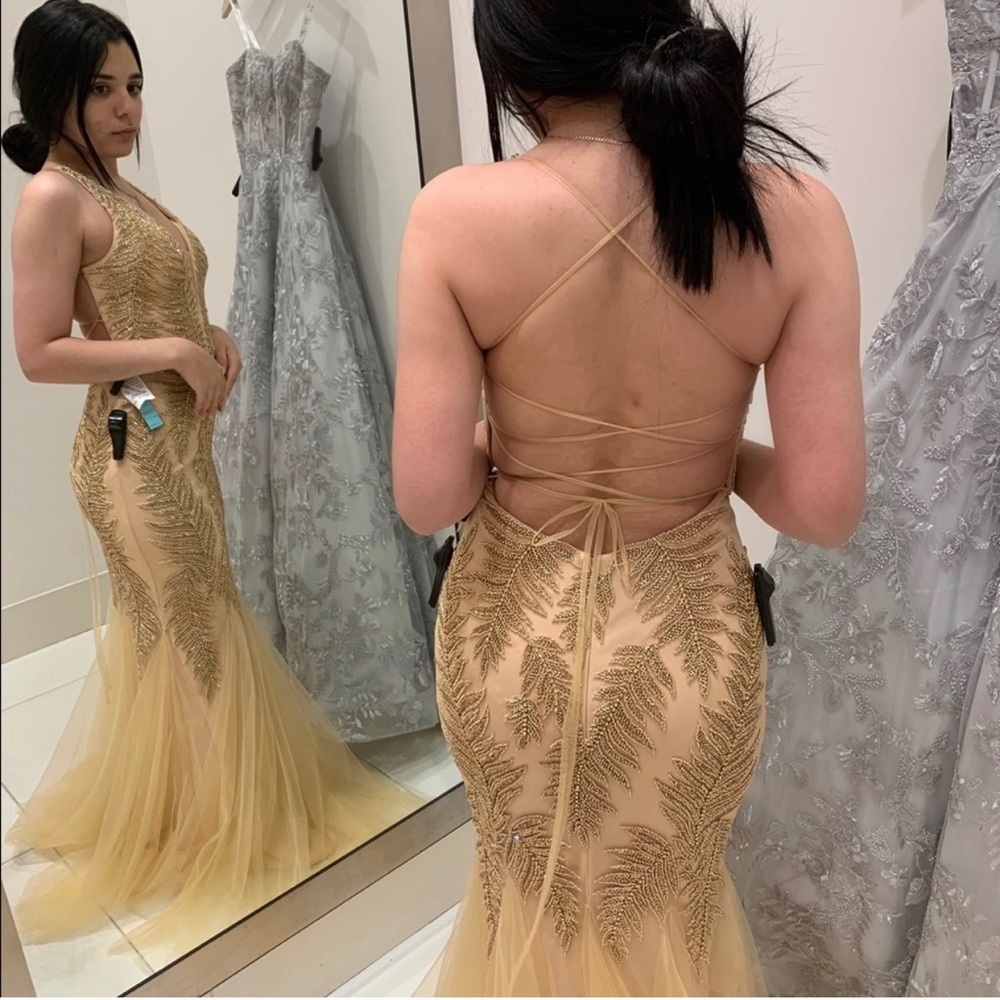 Prom dress